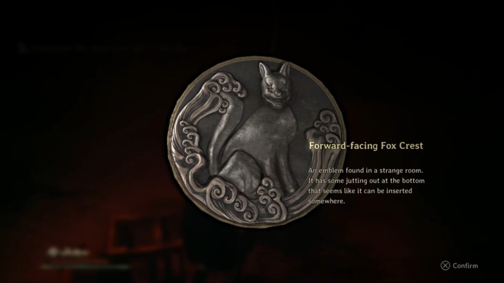 Forward facing fox crest